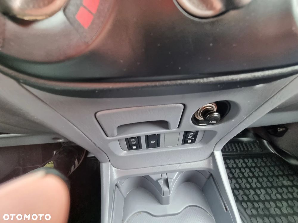 Toyota RAV4 2.0 VVT-i 4x4 - 12