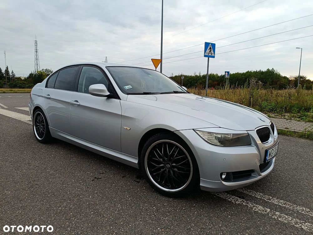 BMW Seria 3 318i - 7