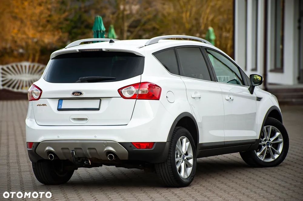 Ford Kuga - 9