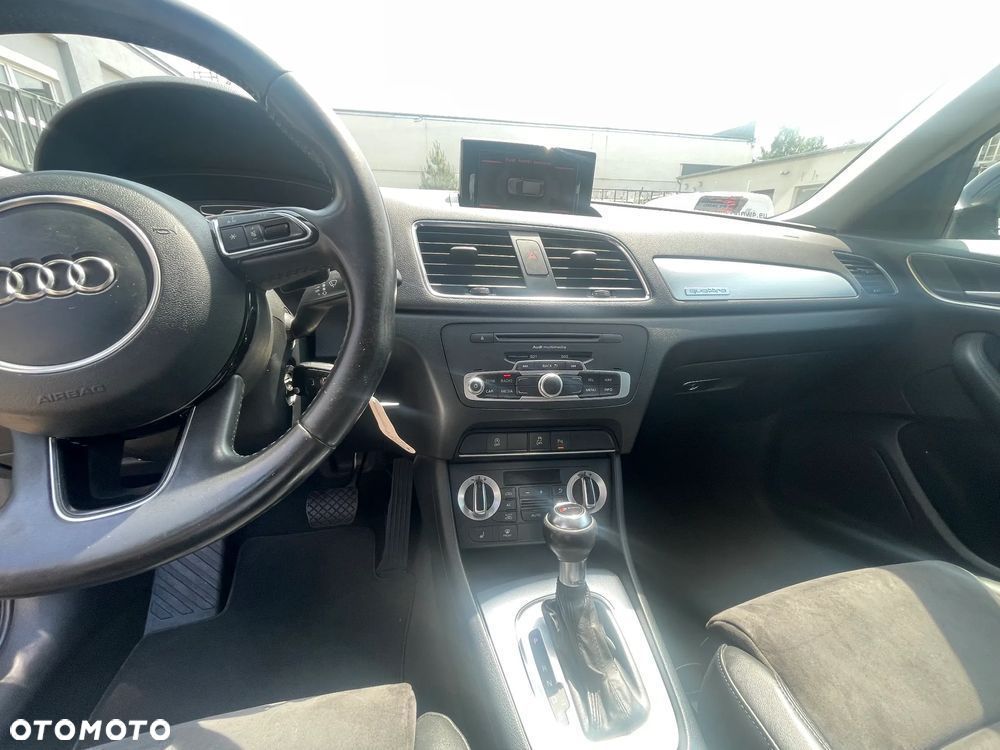 Audi Q3 2.0 TDI Quattro S tronic - 12