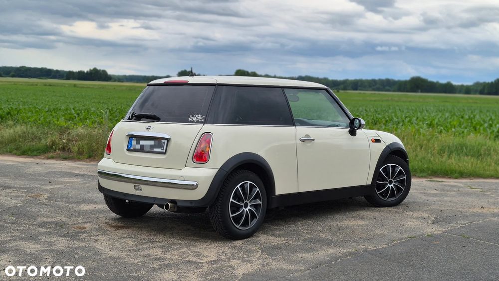 MINI ONE - 5