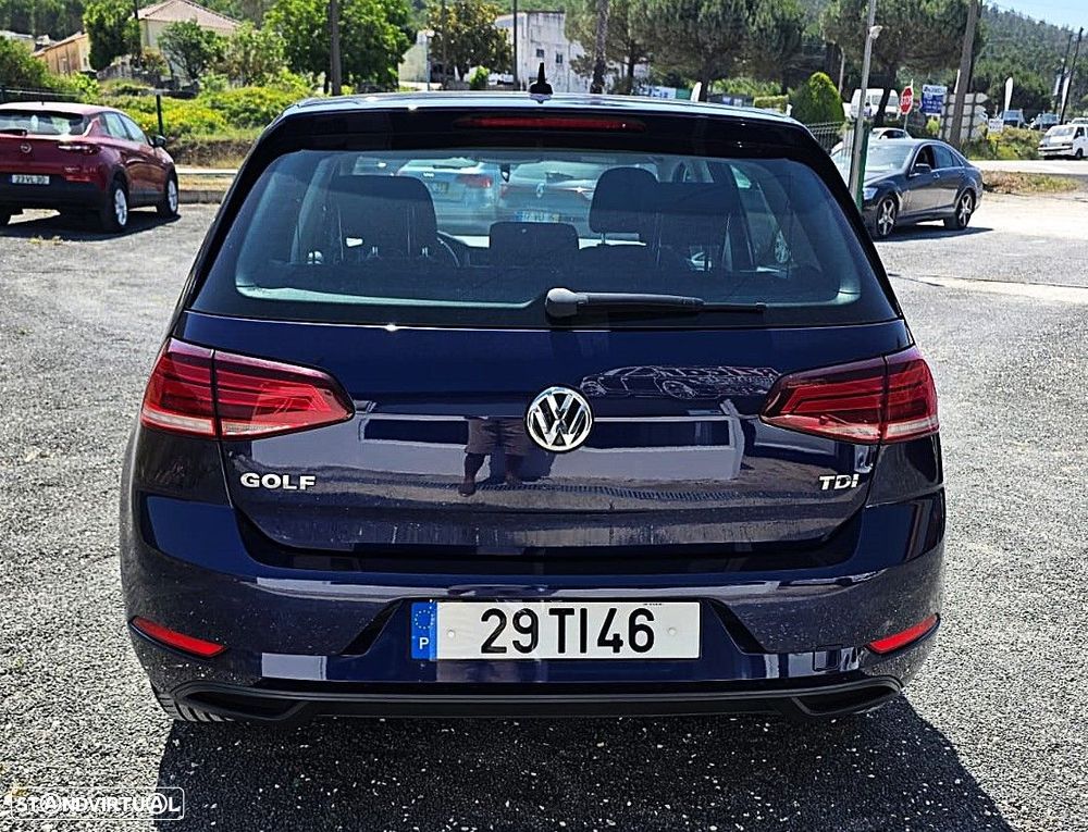 VW Golf 1.6 TDI Confortline - 5