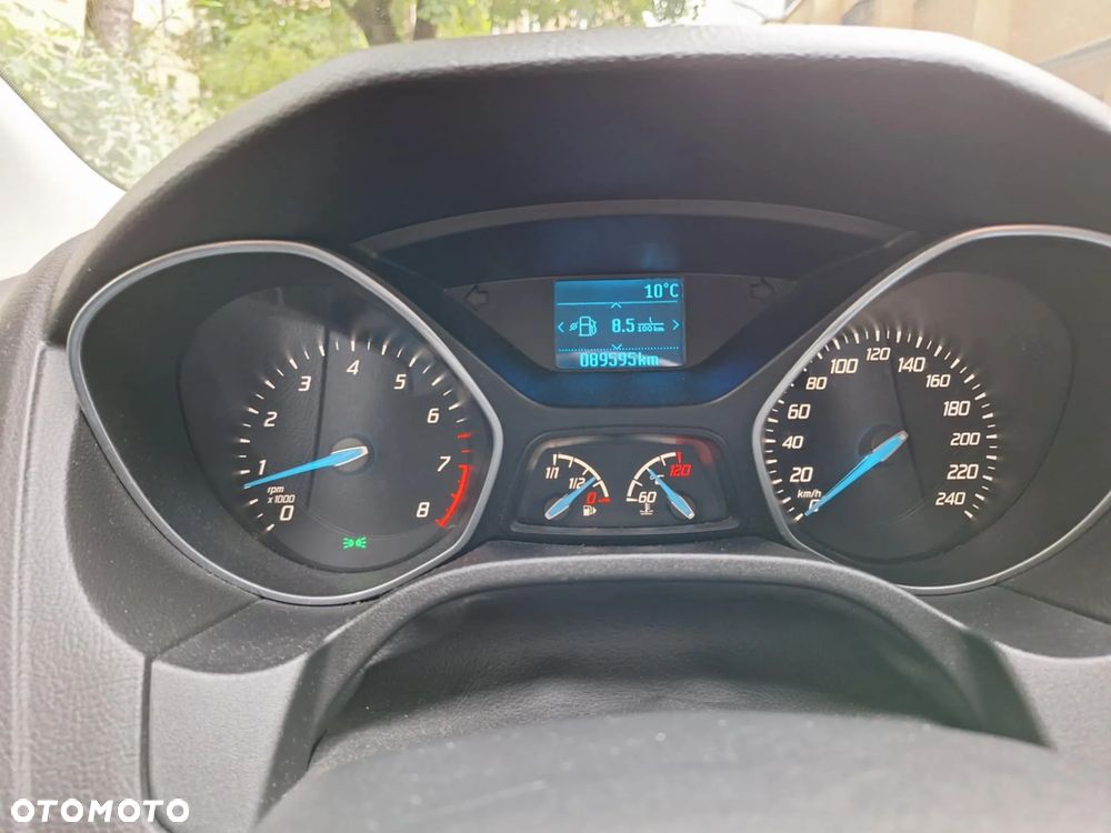Ford Focus 1.0 EcoBoost Trend - 18