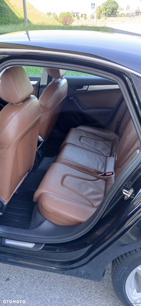 Audi A4 Limousine - 9