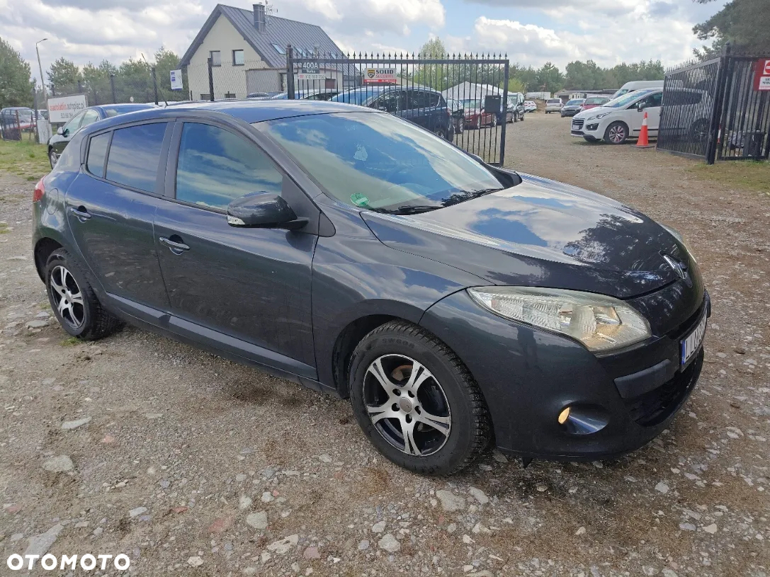 Renault Megane 1.6 16V 100 Authentique - 3