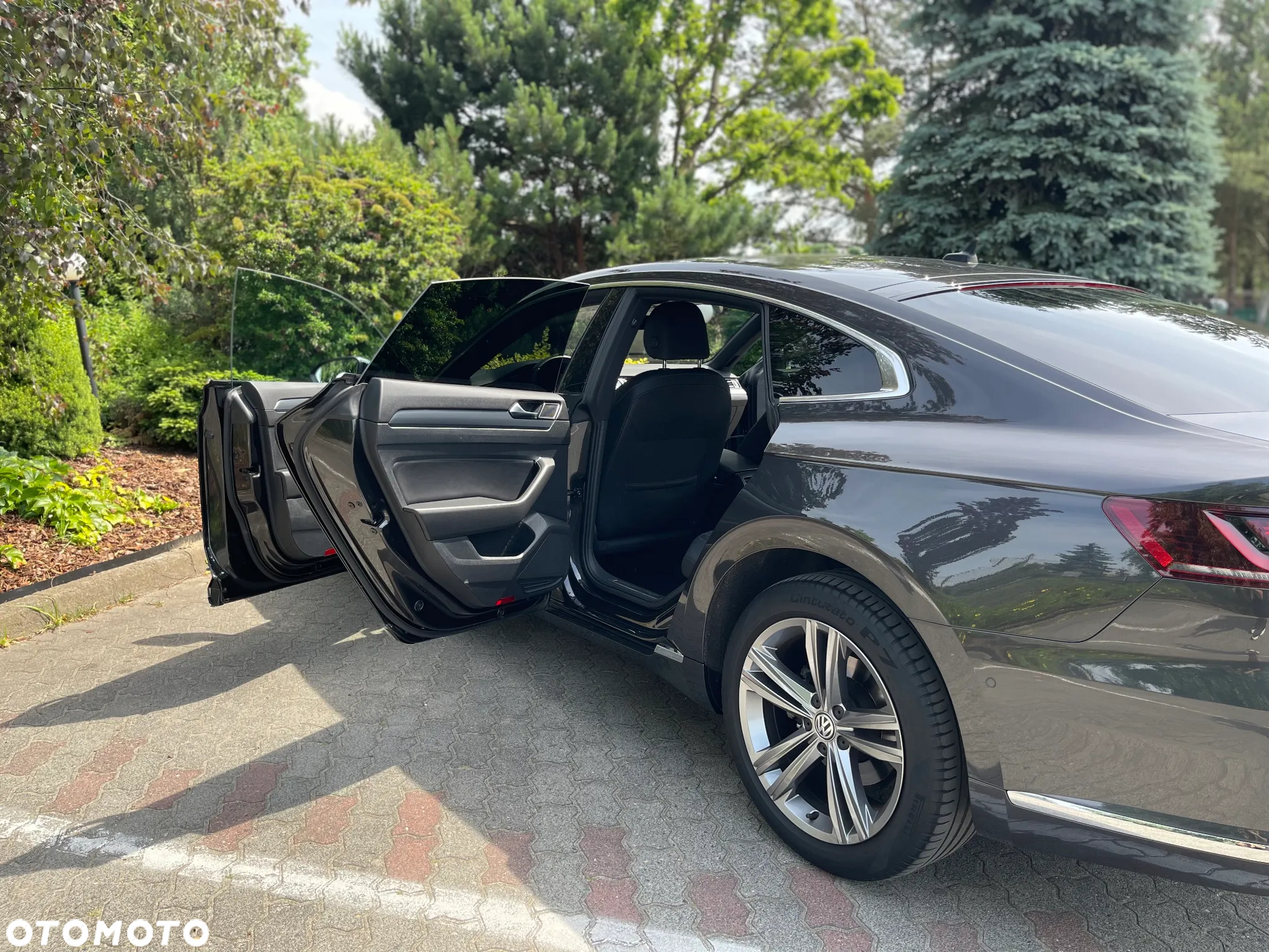 Volkswagen Arteon 2.0 TDI 4Motion SCR R-Line DSG - 14