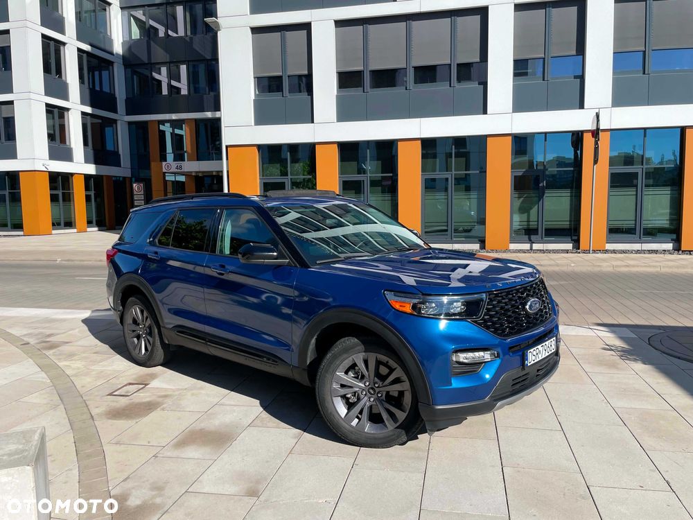 Ford Explorer - 3