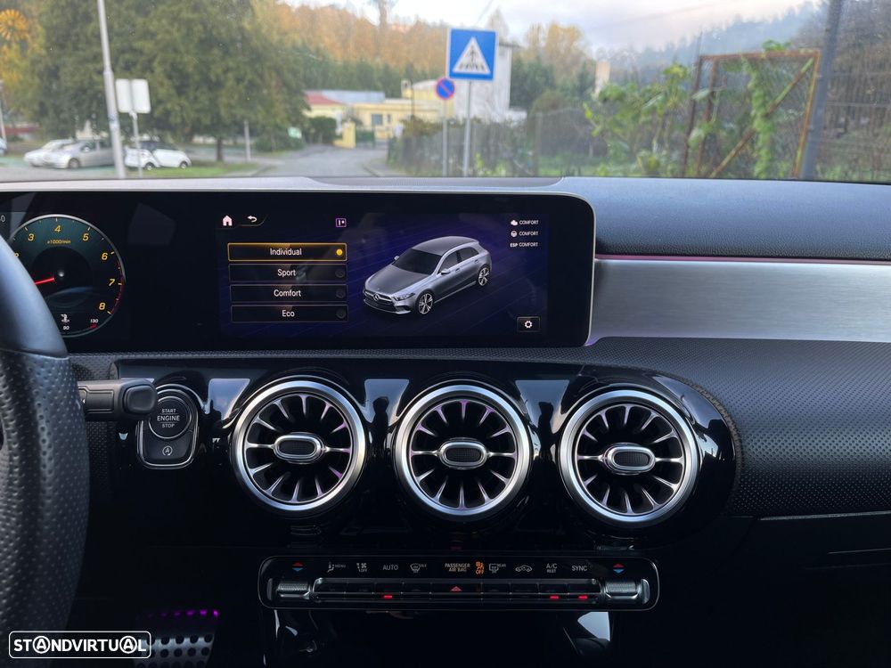 Mercedes-Benz A 180 7G-DCT AMG Line - 44