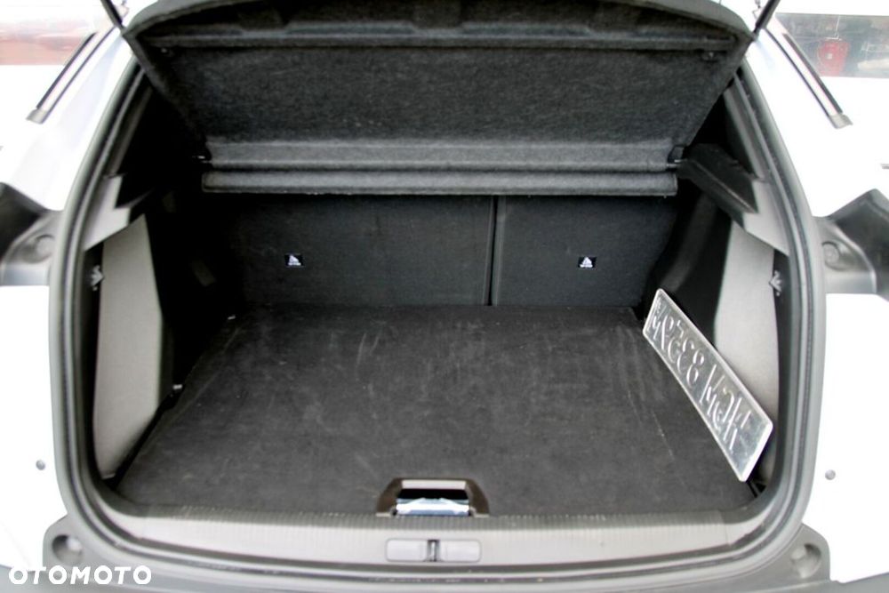 Peugeot 2008 - 36