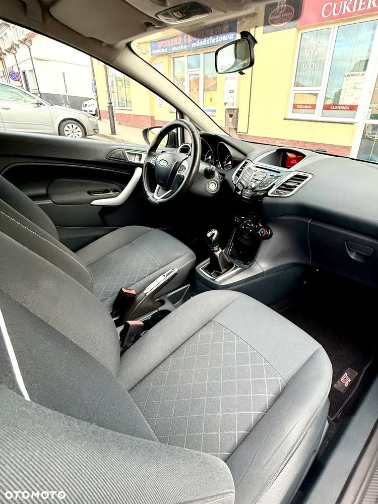 Ford Fiesta 1.25 Ambiente - 9