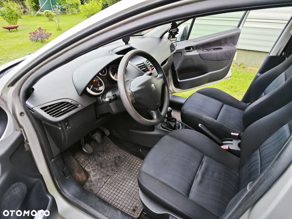 Peugeot 207 1.4 HDi Trendy - 13