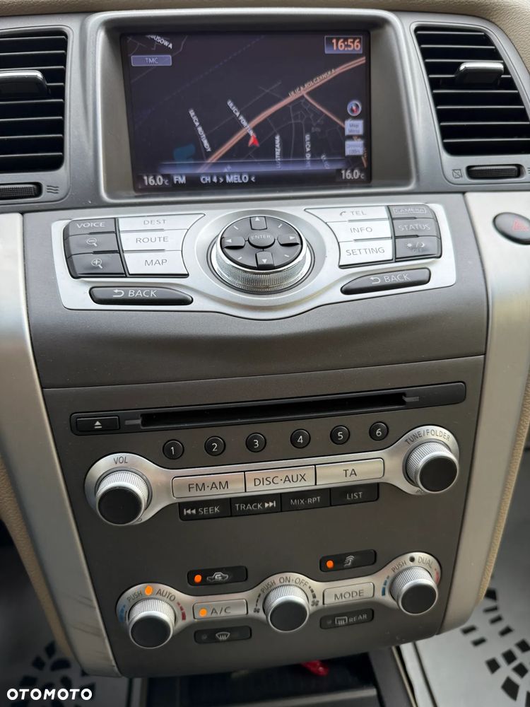 Nissan Murano 3.5 V6 Premium - 9