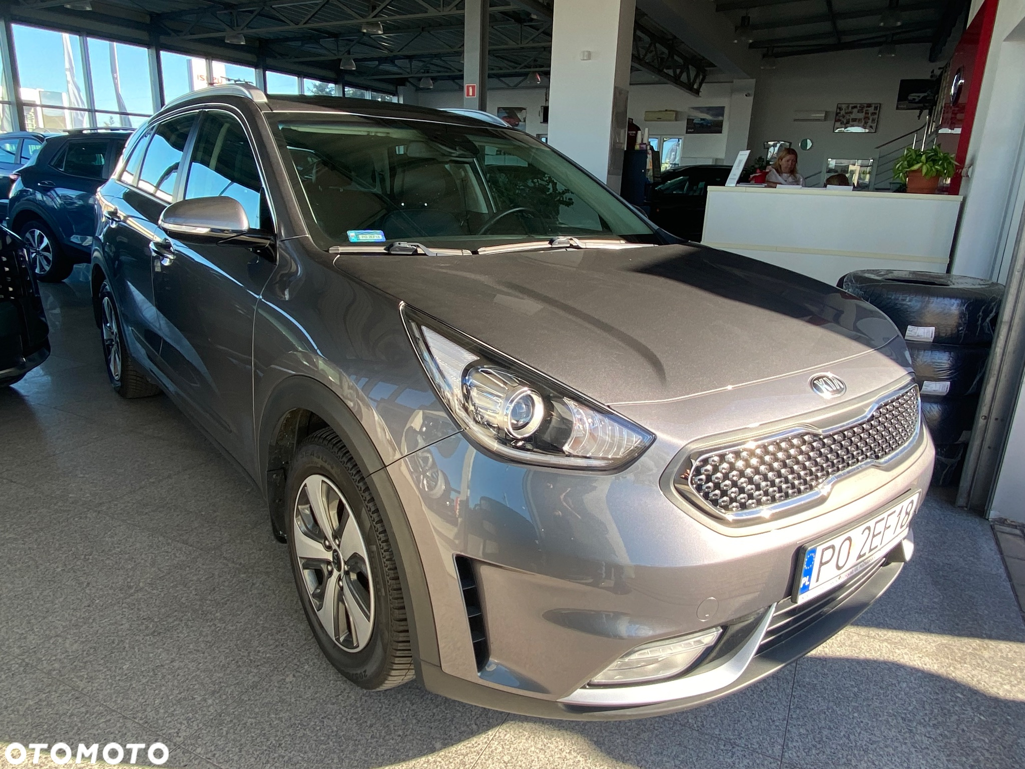 Kia Niro 1.6 GDI Hybrid L - 6