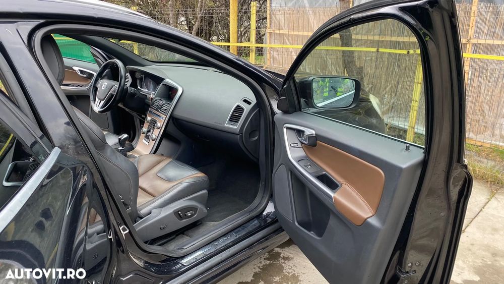 Volvo XC 60 D4 Summum - 8