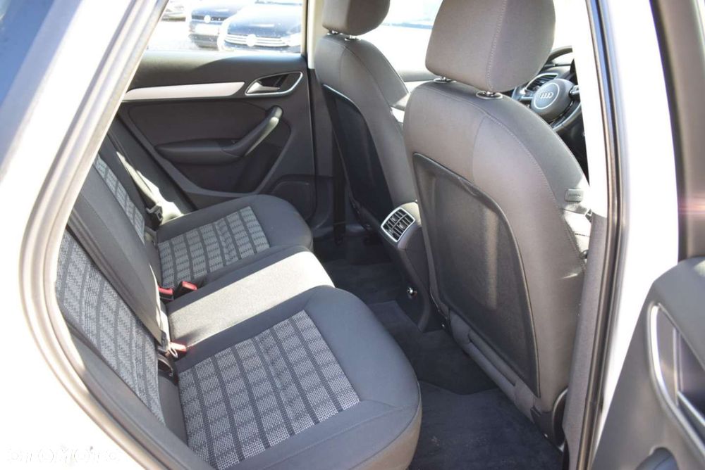 Audi Q3 - 21