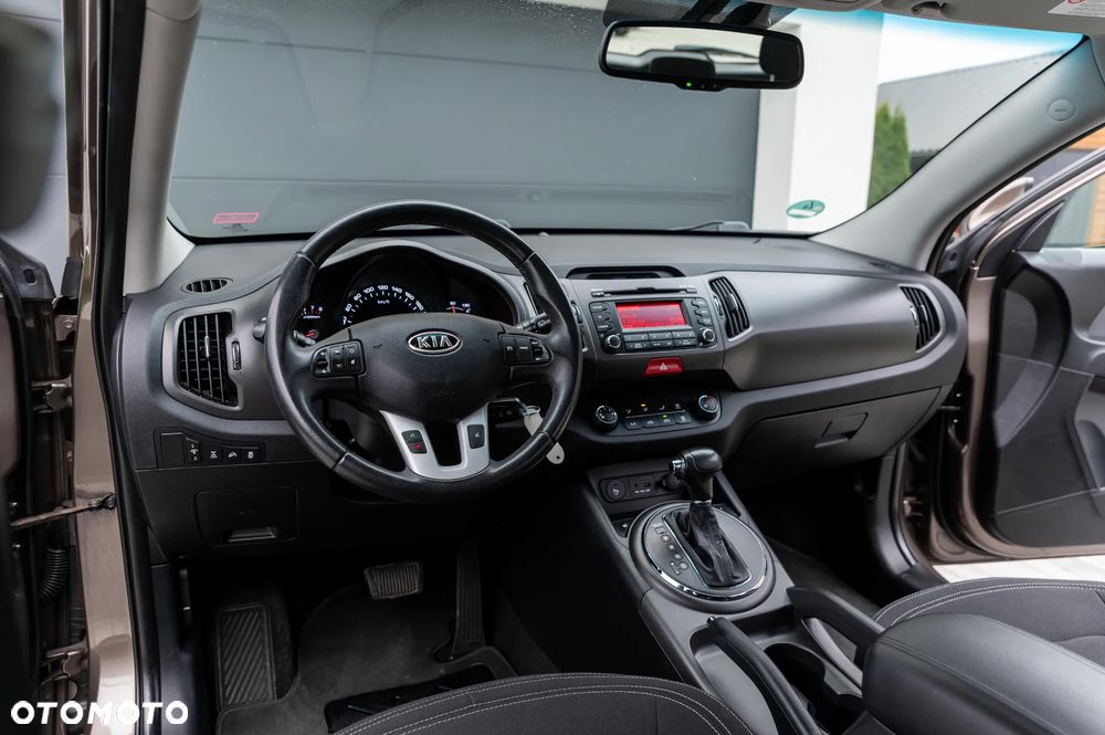 Kia Sportage 2.0 CVVT 4WD Automatik Vision - 33