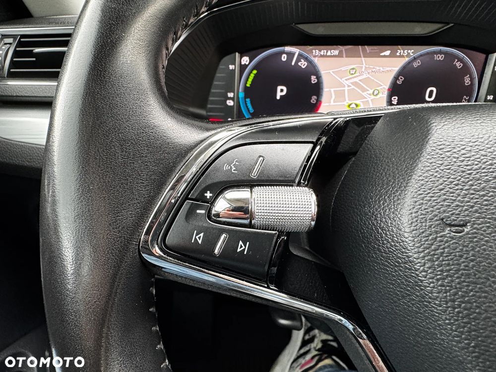 Skoda Superb 1.4 TSI Plug-In Hybrid Ambition DSG - 19