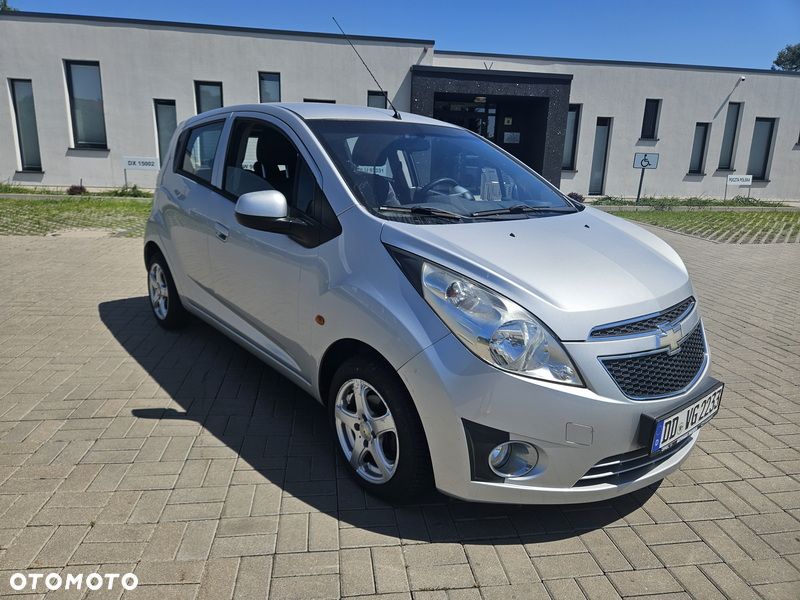 Chevrolet Spark 1.0 Base+ - 15