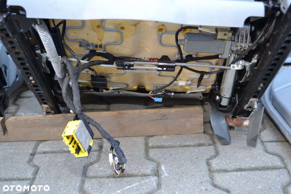 BMW E61 FOTELE SKÓRY KANAPA BOCZKI MPAKIET KOMPLET ANGLIK podgrzewane - 14