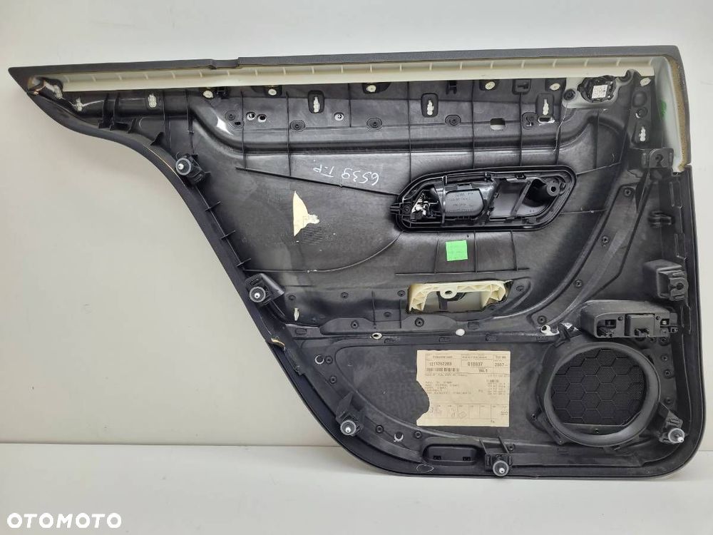 BOCZEK DRZWI TYŁ PRAWY TAPICERKA VW PASSAT CC B7 3C8867212 - 8