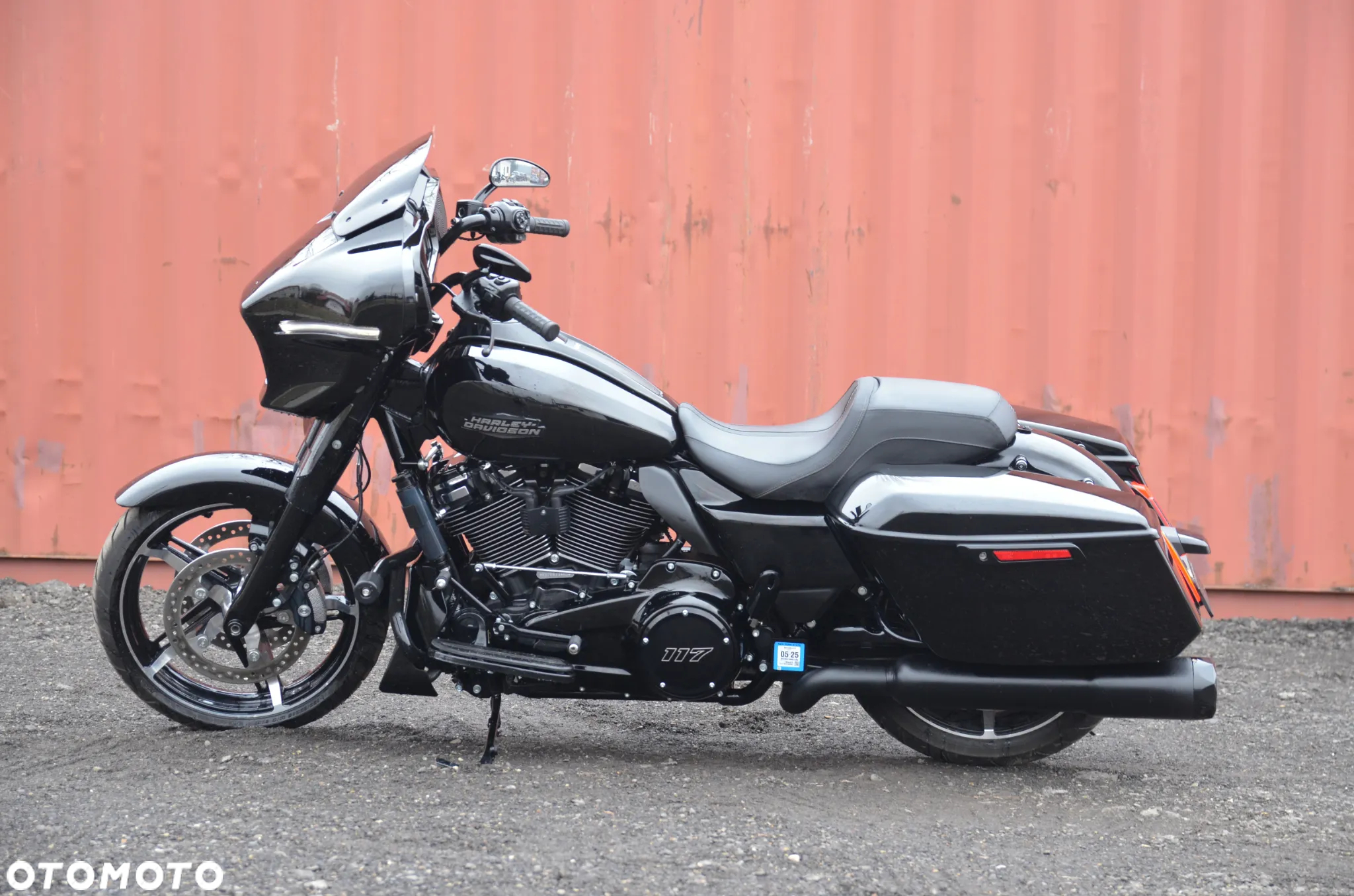 Harley-Davidson Street Glide Trike - 10