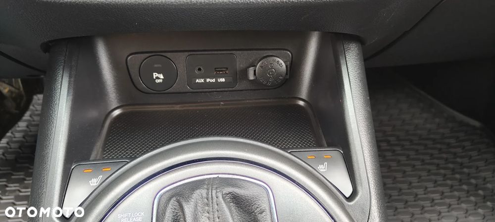 Kia Sportage 2.0 CVVT 4WD Automatik Spirit - 25