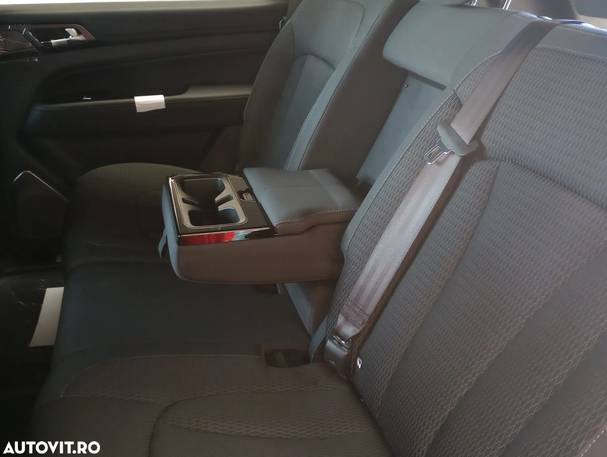 SsangYong REXTON G4 2.2 e-XDI 2WD Club - 8
