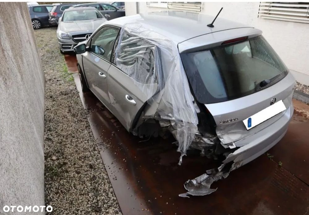 Skoda Fabia 1.0 MPI Ambition - 6