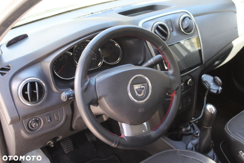 Dacia Logan 1.2 16V Ambiance - 13