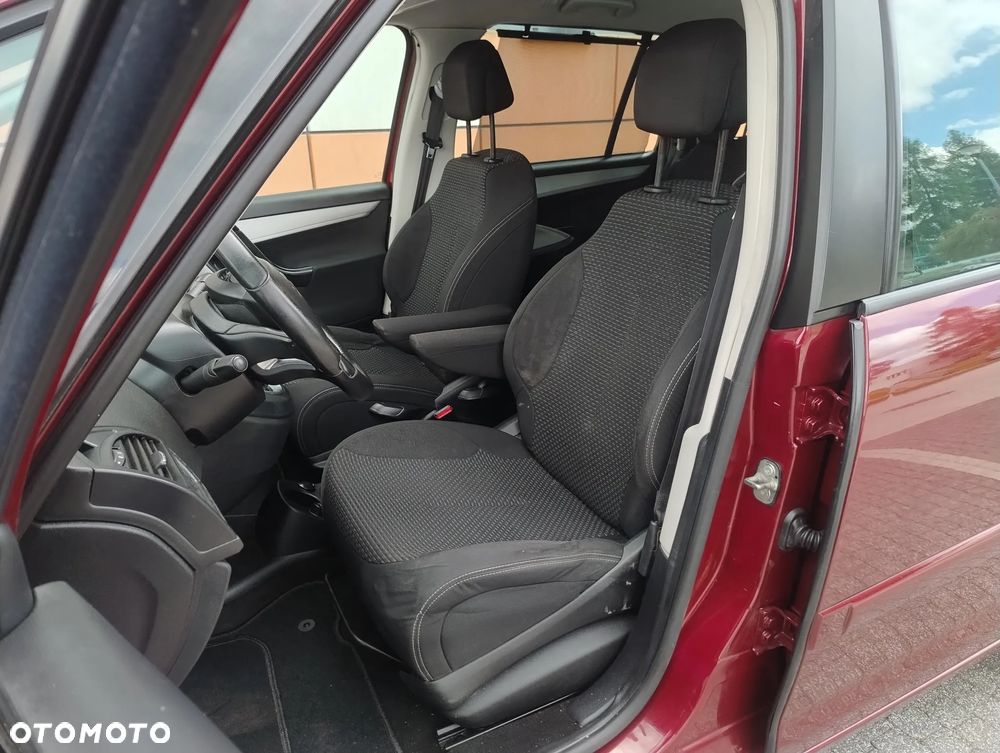 Citroën C4 Grand Picasso 1.8 16V Style - 9