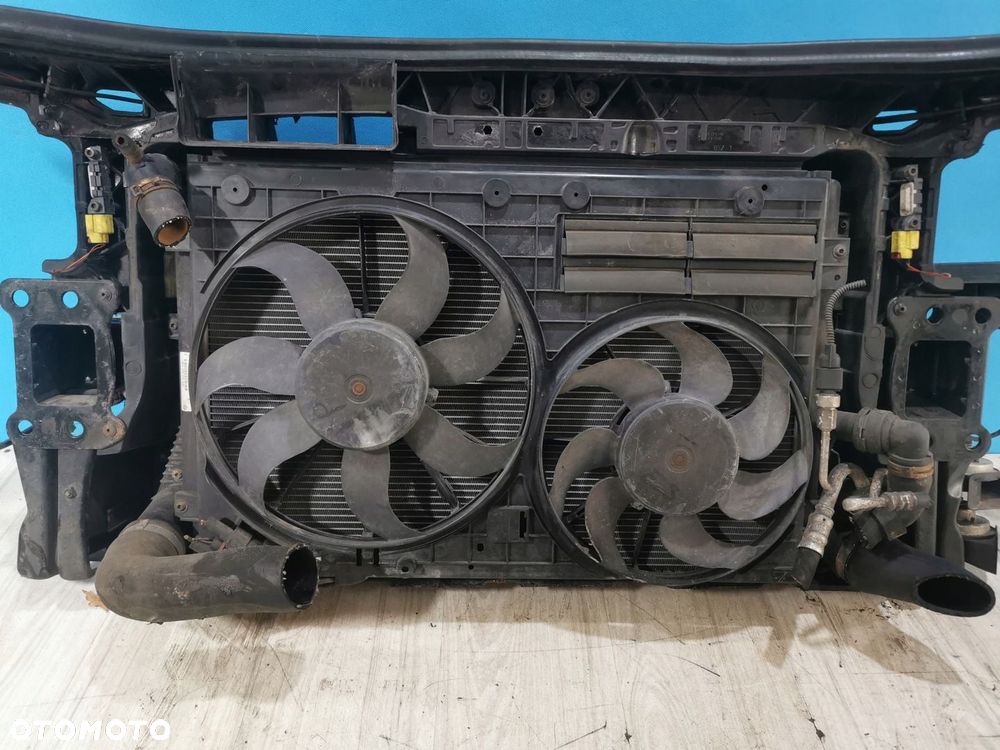 Audi A3 8P Lift 2.0 wzmocnienie pas belka chłodnice - 3