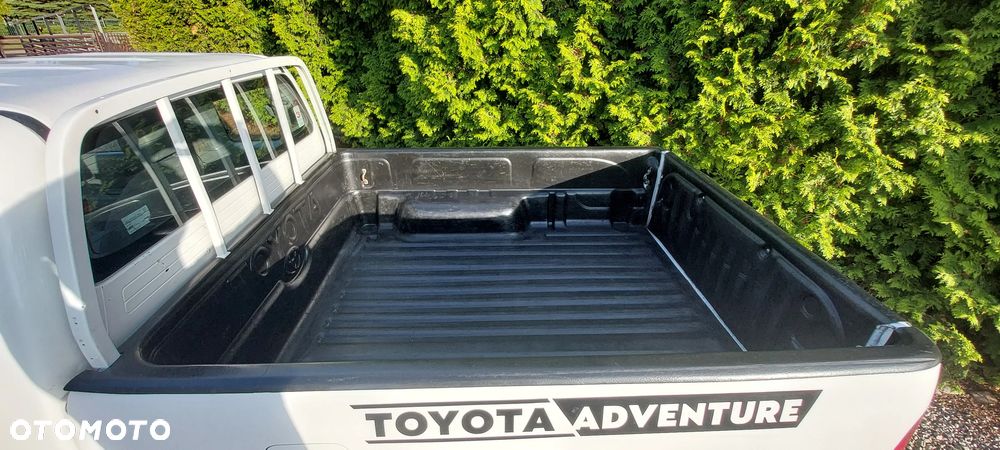 Toyota Hilux 4x4 Extra Cab - 15