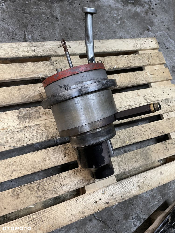Reduktor obrotu SAT 200/210 koparka LIEBHERR 900