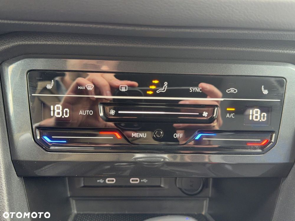 Volkswagen Tiguan - 25
