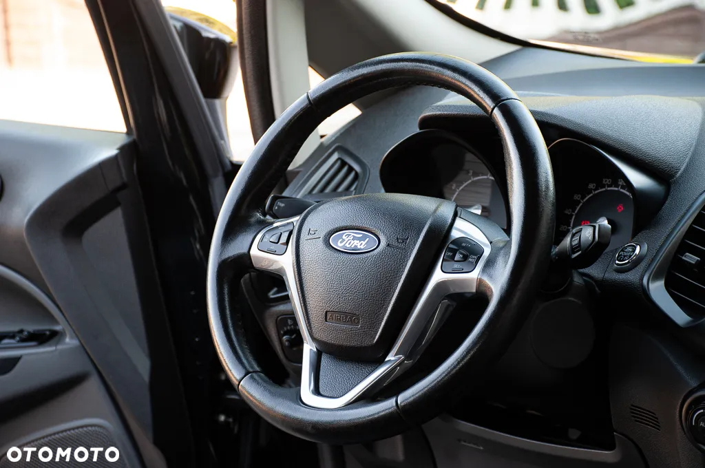 Ford EcoSport 1.0 EcoBoost TITANIUM - 28