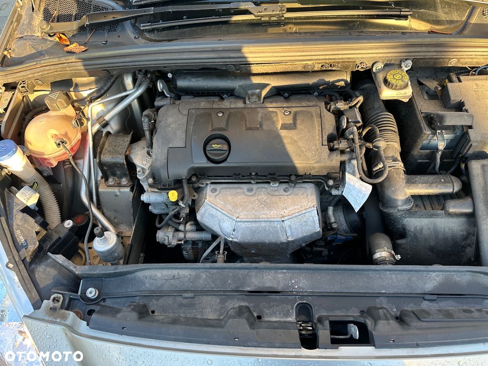 Peugeot 308 - 15