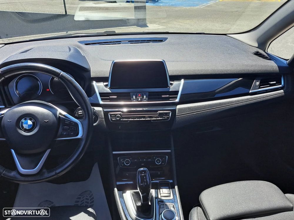 BMW 216 Gran Tourer d 7L Line Sport Auto - 6