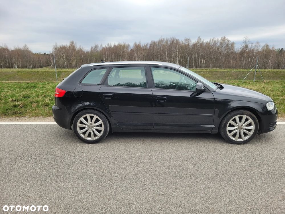 Audi A3 Sportback 1.8 TFSI Attraction - 4