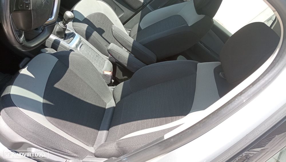 Citroën C4 Picasso 1.6 BlueHDi Exclusive - 11