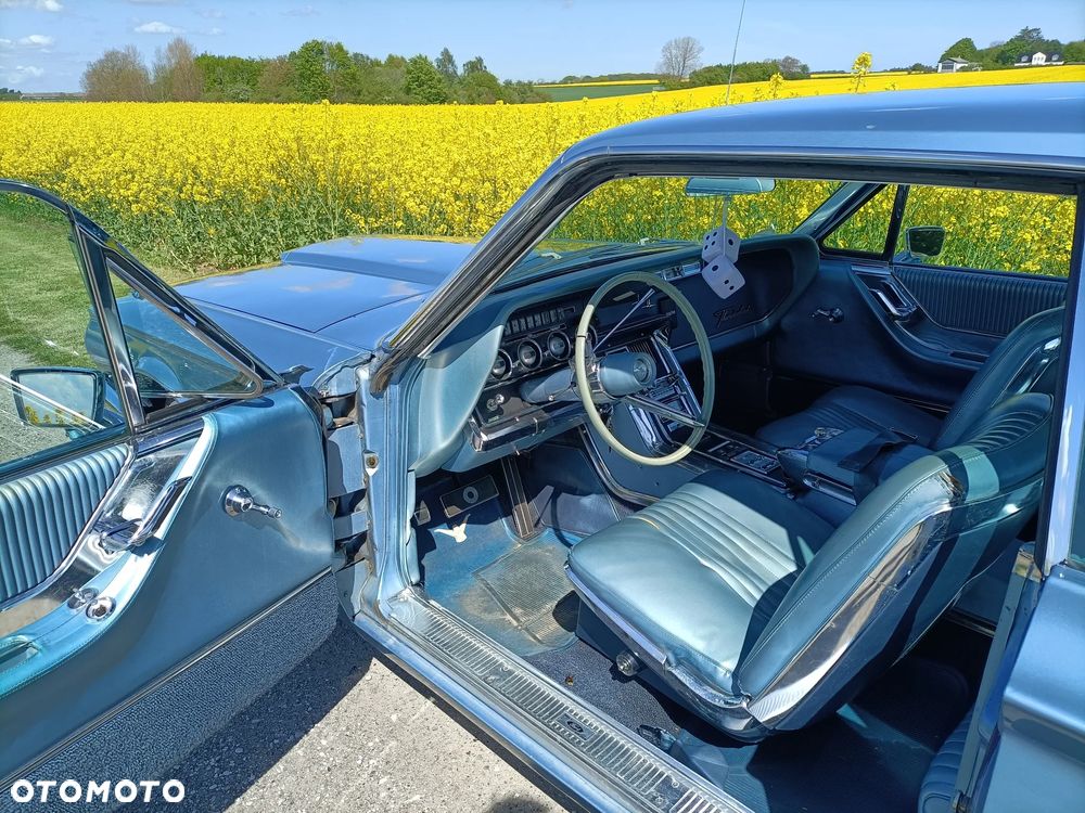 Ford Thunderbird - 6