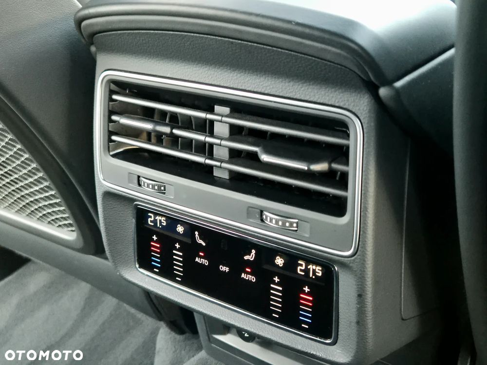 Audi Q7 - 36
