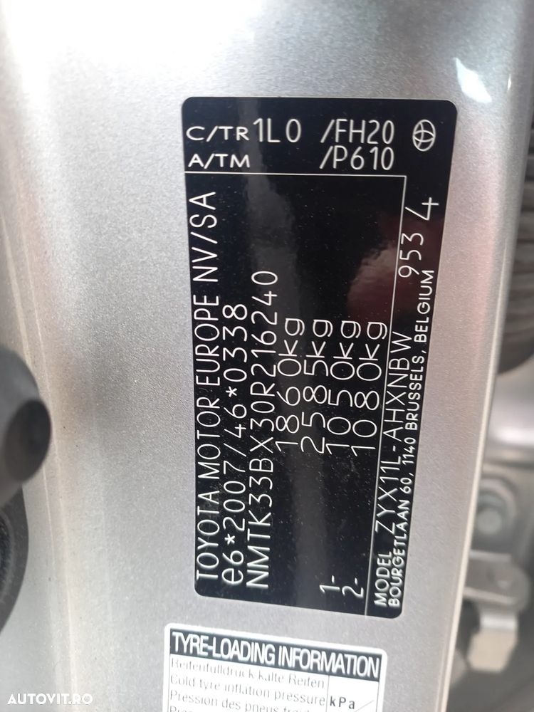 Toyota C-HR 1.8 HSD 122 CP 4x2 CVT C-enter - 28