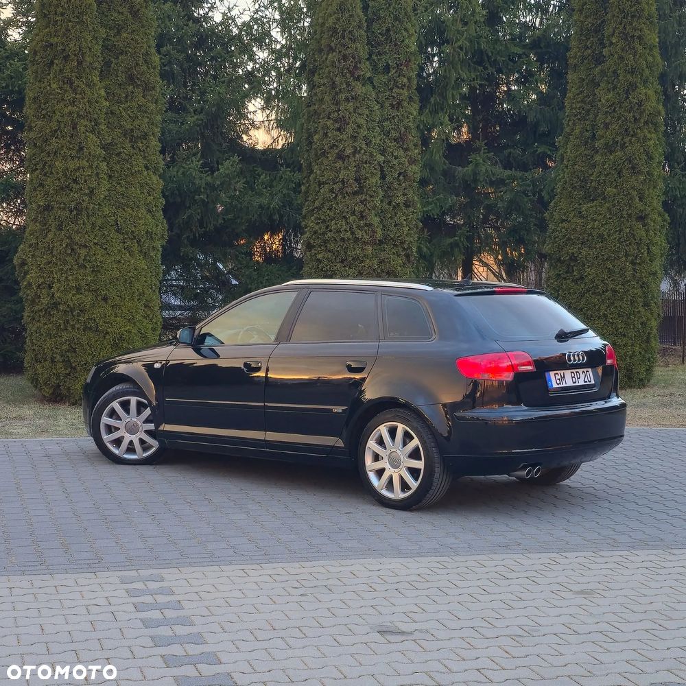 Audi A3 Sportback 2.0 TDI DPF S line Sportpaket plus - 16
