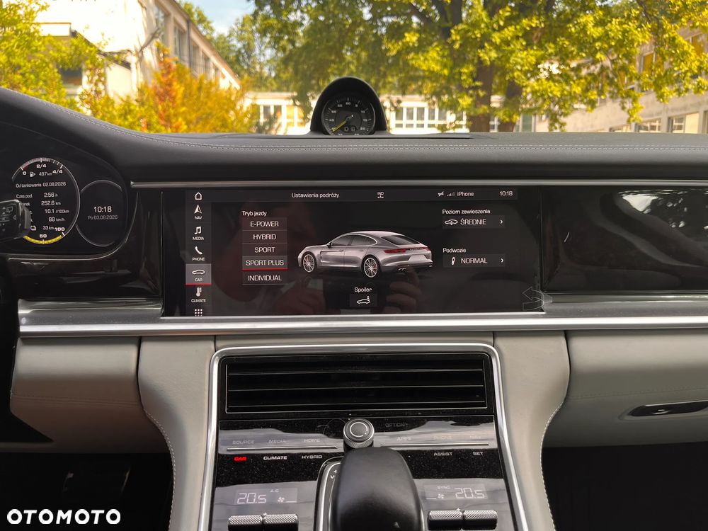 Porsche Panamera Turbo S - 21