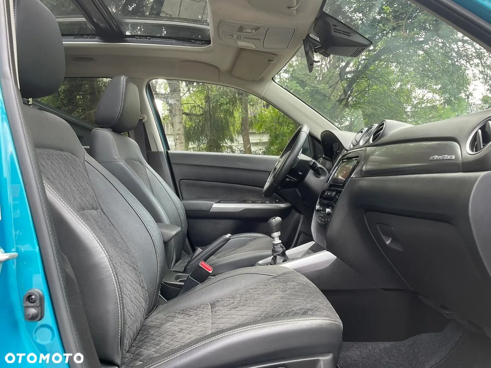 Suzuki Vitara 1.4 Boosterjet XLED Sun 4WD - 28