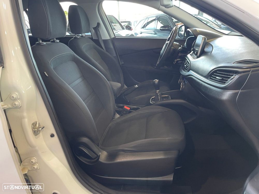 Fiat Tipo 1.3 M-Jet Lounge - 27