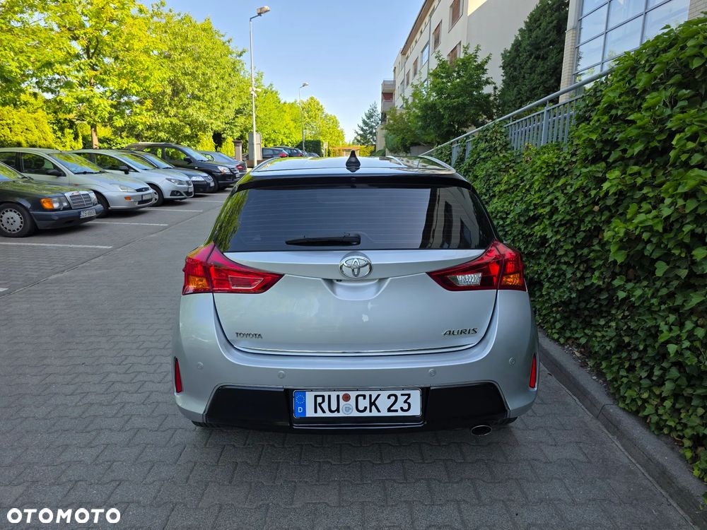 Toyota Auris - 6