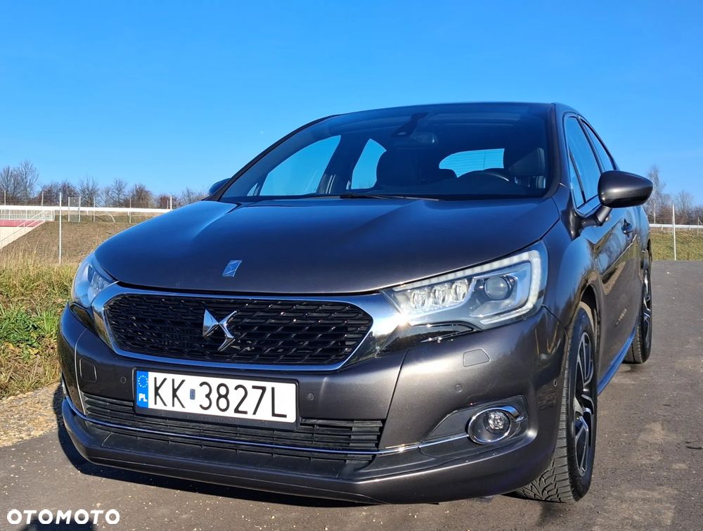 DS Automobiles DS 4