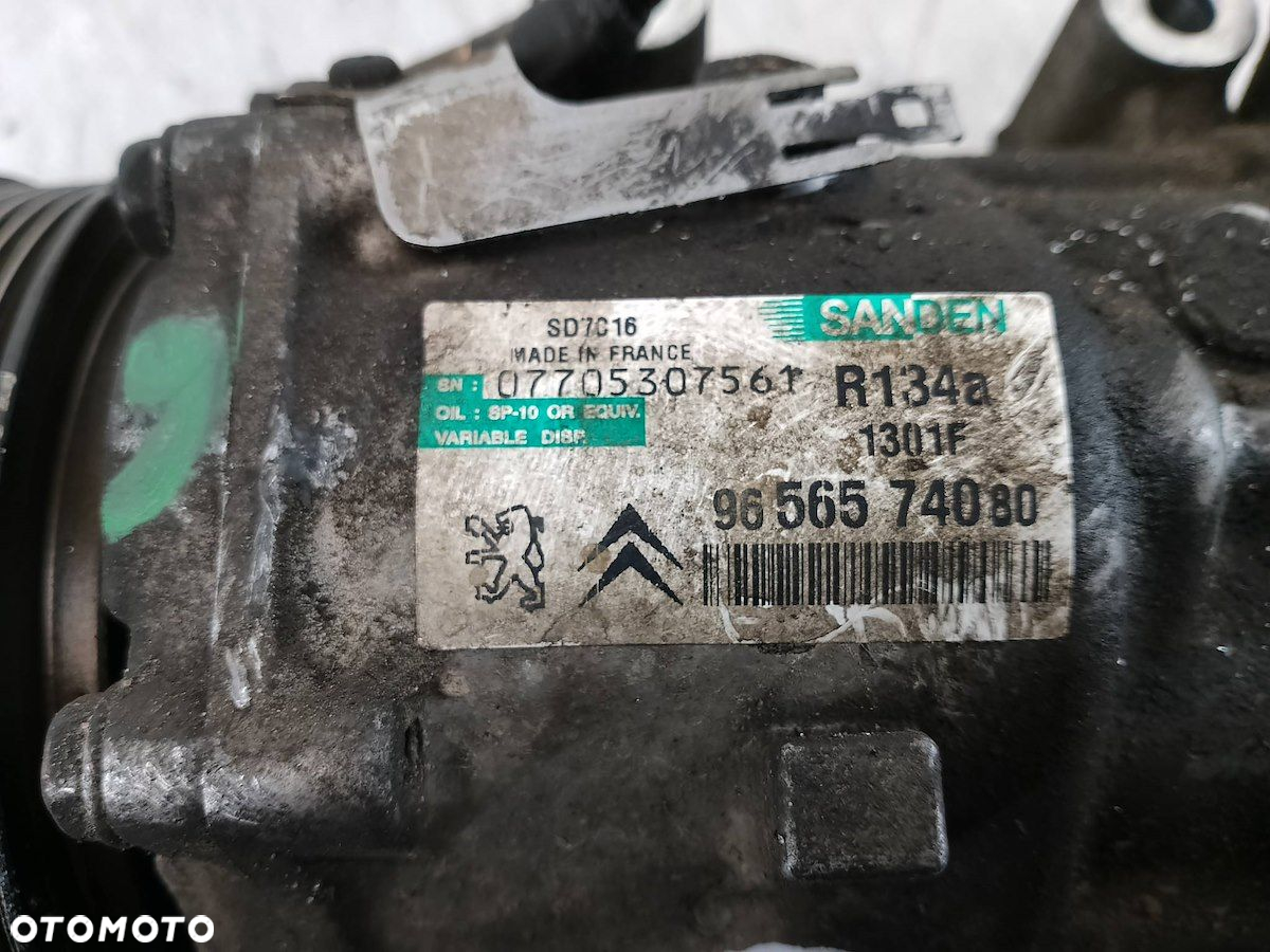 POMPA, SPRĘŻARKA KLIMATYZACJI PEUGEOT 407 9656574080 2.0 HDI - 6