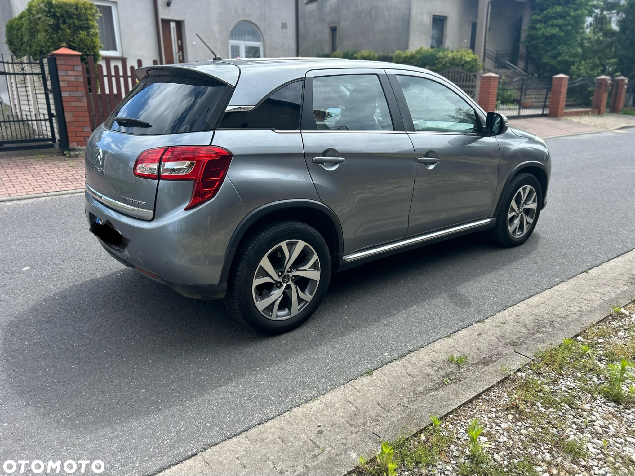 Citroën C4 Aircross 1.6 HDi STT 4x2 Exclusive - 4